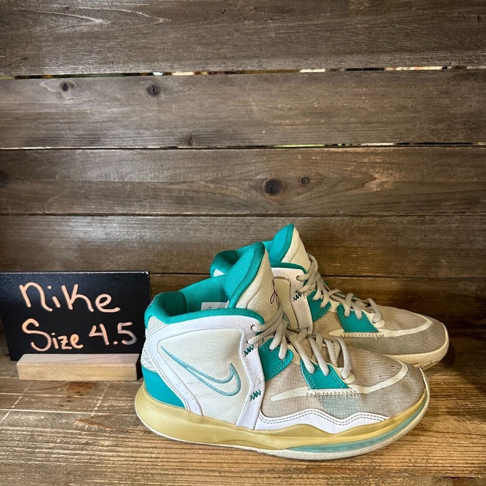 Kids Nike Kyrie 8 White Mid Athletic Basketball Shoes Sneakers Size 4.5 Y GUC